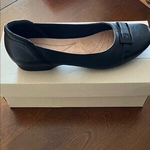 Clarks Black Leather Women's Loafers